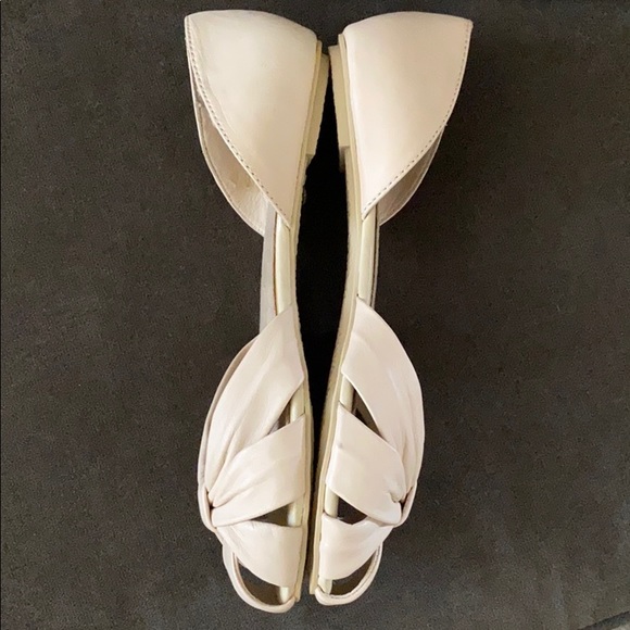 ALDO “Greasby” Cream Flats - Size 10 (Euro 40) - Picture 3 of 6